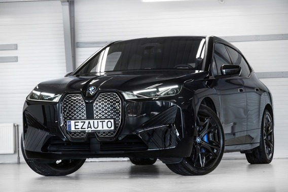 BMW IX40 I20 326ZS X-DRIVE M-SPORTPAKET MASSAGE FUNCTION SKY LOUNGE HARMAN/KARDON DRIVING ASSIST PRO PARKING ASSIST PRO ICONICSOUNDS 
